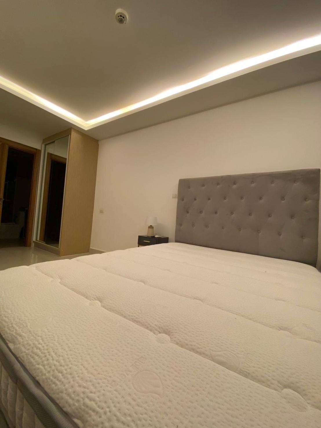 Maldives Resort By Psr Bãi biển Jomtien Phòng bức ảnh
