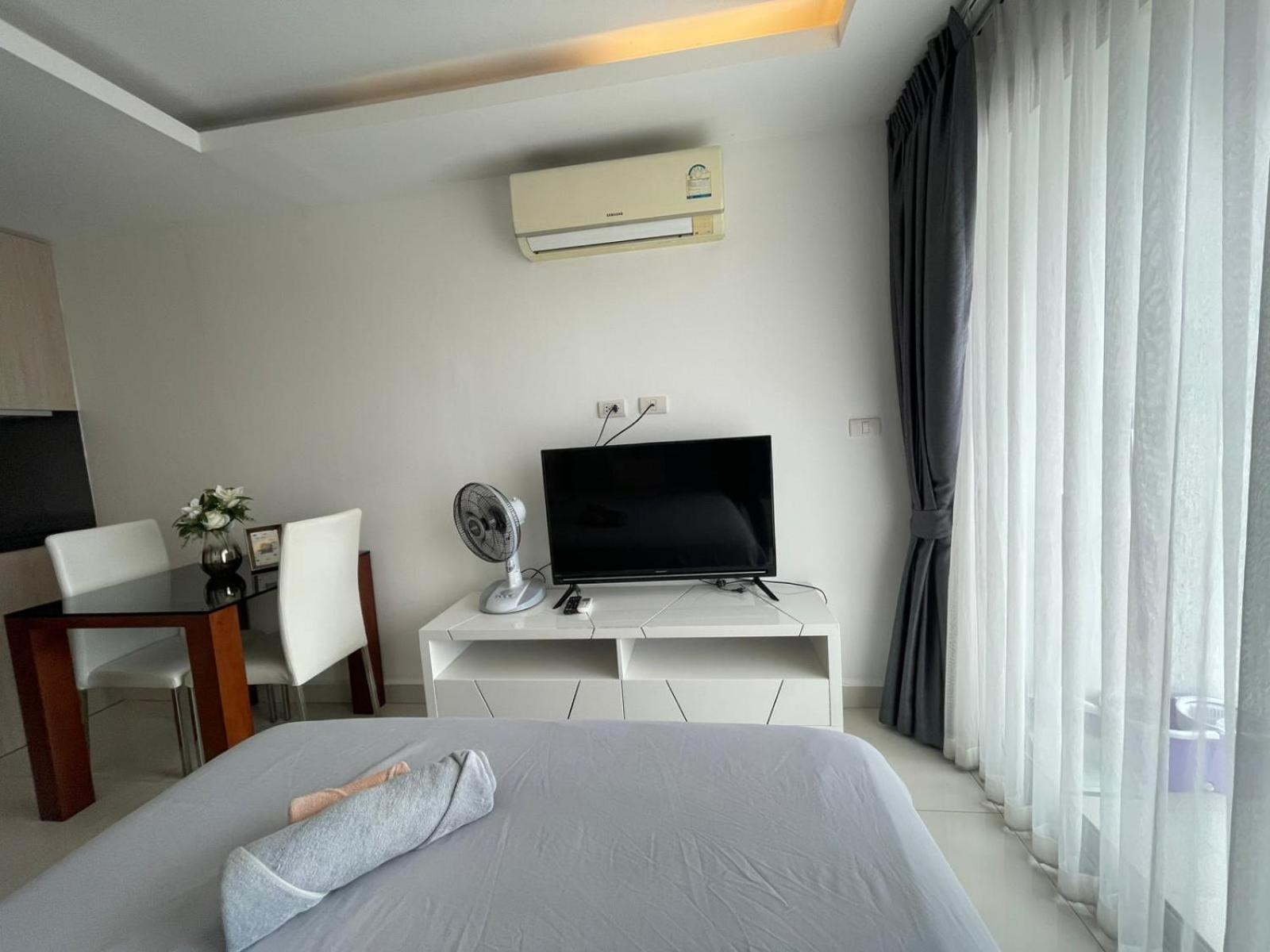 Maldives Resort By Psr Bãi biển Jomtien Phòng bức ảnh